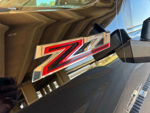 Used 2022 Chevrolet Silverado 3500 LTZ w/ LTZ Texas Edition image 9
