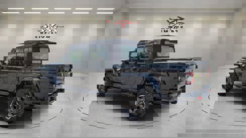 Used 2020 Jeep Gladiator Rubicon image 3