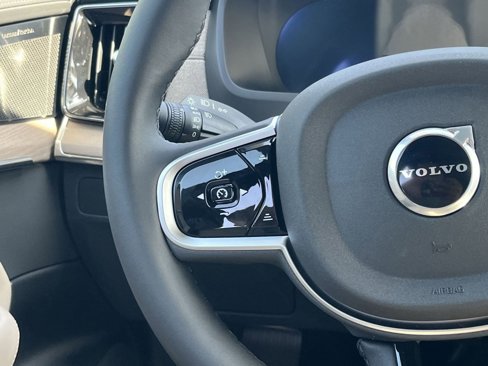New 2026 Volvo XC90 B6 Ultra image 16