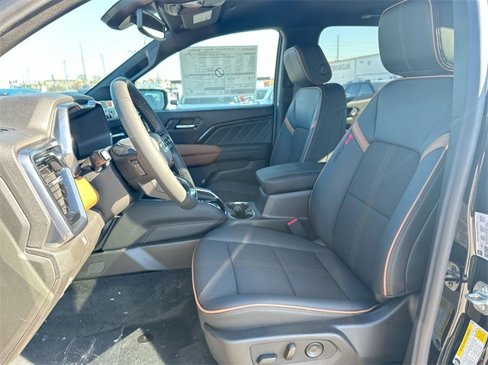 New 2025 GMC Canyon AT4 w/ Nightfall Edition image 11