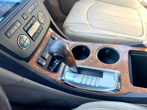 Used 2009 Buick Enclave CXL w/ Driver Confidence Package image 19