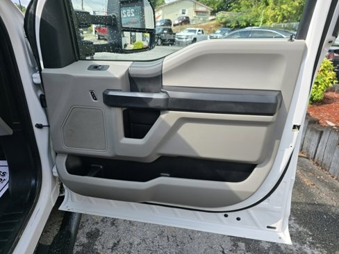 Used 2017 Ford F350 XL w/ Power Equipment Group image 16