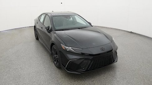 New 2026 Toyota Camry Hybrid image 14