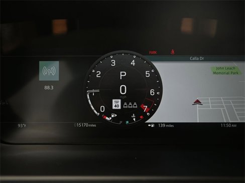 Used 2024 Land Rover Defender 110 S image 9