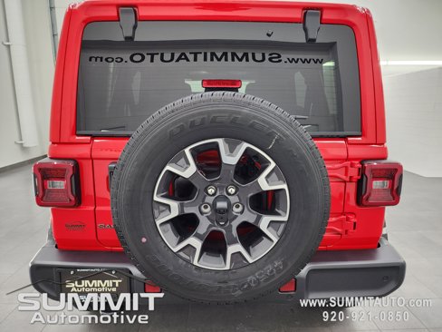 New 2025 Jeep Wrangler Sahara image 25