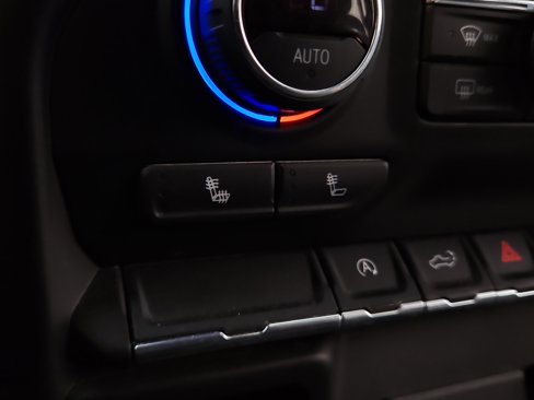 Used 2021 Chevrolet Silverado 1500 LT image 16