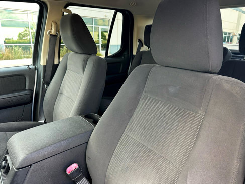 Used 2010 Ford Explorer Sport Trac XLT image 21