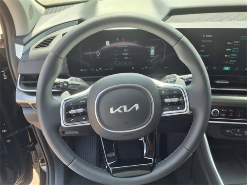 New 2026 Kia Carnival SX Prestige image 13