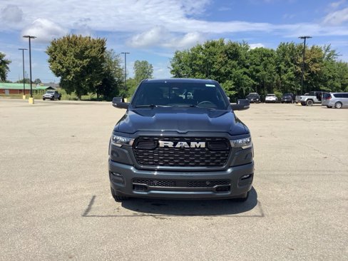 New 2026 RAM 1500 4x4 Crew Cab image 2