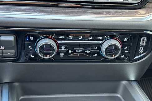 New 2025 Chevrolet Silverado 3500 LTZ w/ LTZ Convenience Package image 20