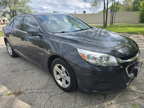 Used 2016 Chevrolet Malibu LT image 3