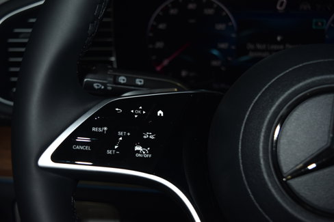 New 2026 Mercedes-Benz GLS 450 4MATIC image 8
