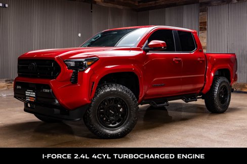 Used 2025 Toyota Tacoma SR5 image 5