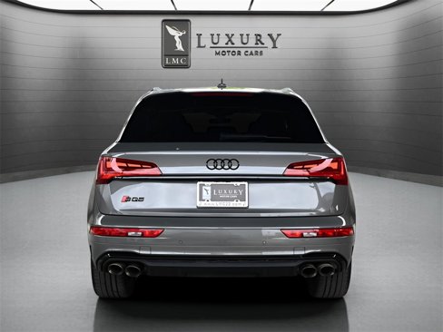 Used 2024 Audi SQ5 Premium Plus w/ Premium Plus Package image 6