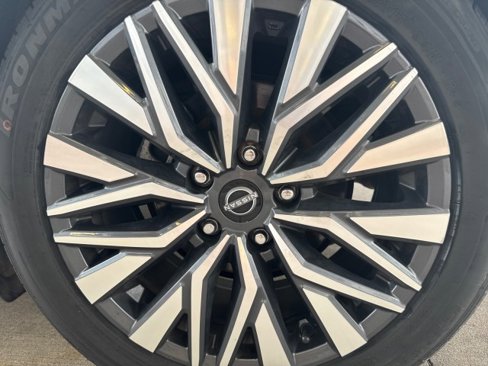 Used 2024 Nissan Altima 2.5 SV image 5