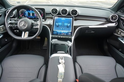 Used 2024 Mercedes-Benz C 300 4MATIC Sedan image 48