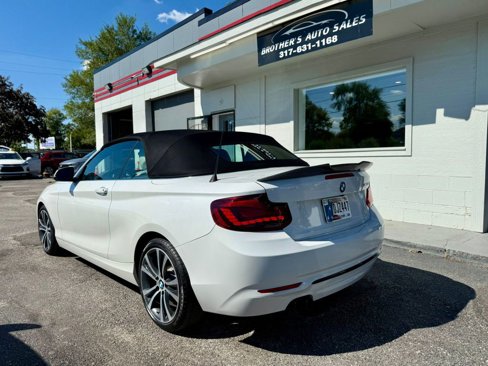 Used 2018 BMW 230i xDrive Convertible image 17