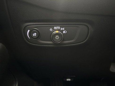 Used 2024 Chevrolet Equinox LT image 42
