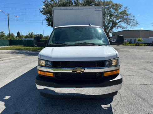 Used 2024 Chevrolet Express 3500 w/ Power Convenience Package image 8
