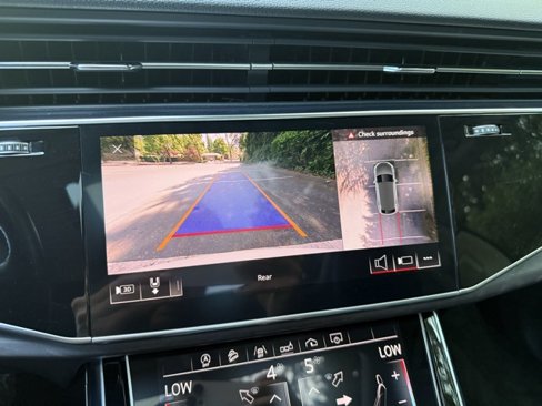 Used 2019 Audi Q8 Premium Plus w/ Premium Plus image 21