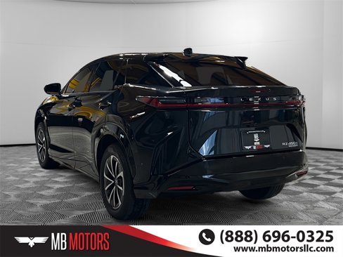Used 2024 Lexus RZ 450e Premium w/ Technology Package image 8
