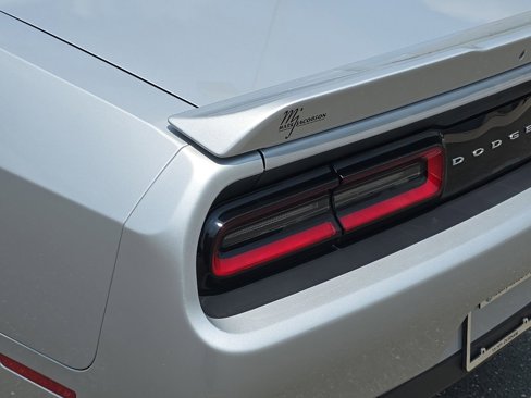 Used 2021 Dodge Challenger SXT image 38