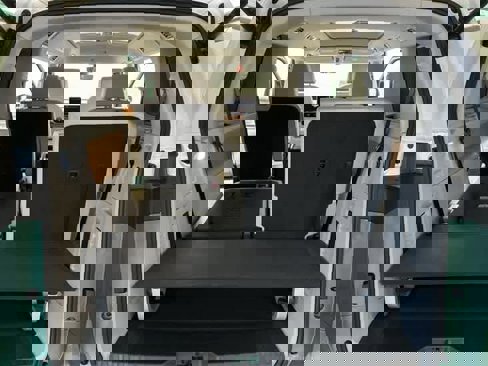 New 2025 Volkswagen ID. Buzz 1st Edition image 26