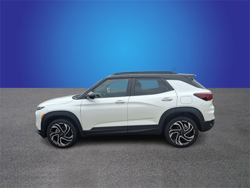 Used 2025 Chevrolet TrailBlazer RS w/ Driver Confidence Package image 7