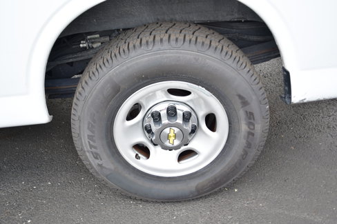 Used 2024 Chevrolet Express 3500 LT w/ LT Preferred Equipment Group image 28