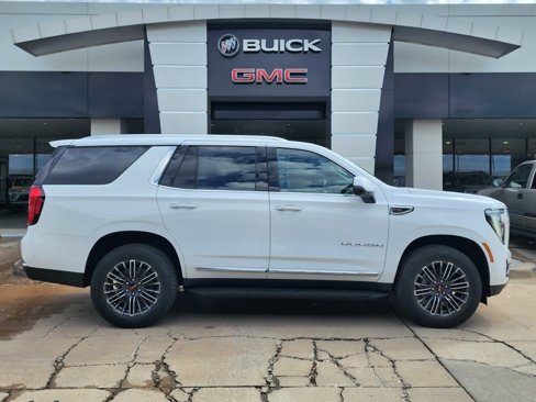 New 2026 GMC Yukon Elevation image 2