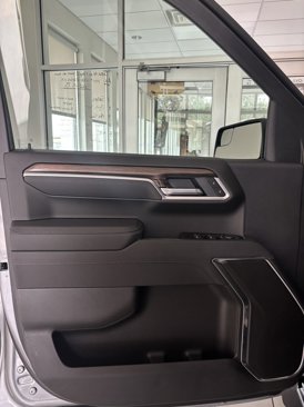 New 2025 Chevrolet Silverado 1500 LT w/ Leather Package image 4
