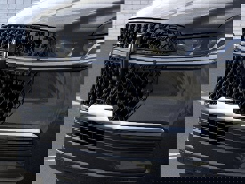 New 2025 Lincoln Navigator L Reserve image 17