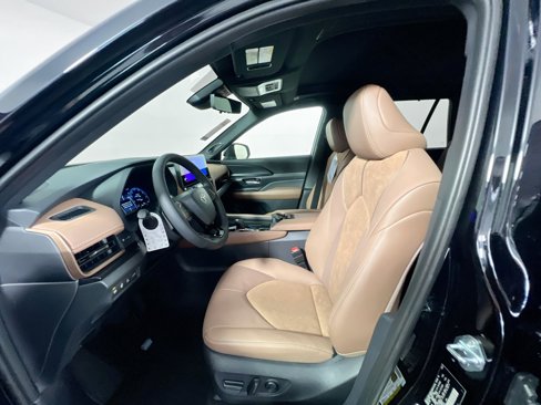 New 2026 Toyota Grand Highlander AWD Hybrid image 14