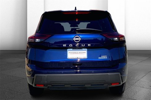 Certified 2025 Nissan Rogue SV image 3