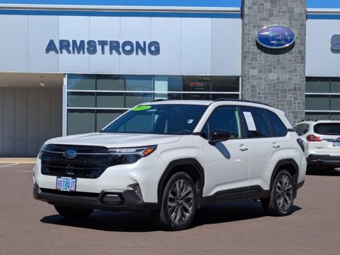 Used 2025 Subaru Forester Touring image 9