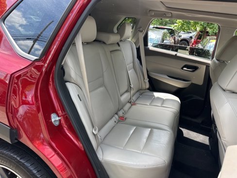 Used 2021 Nissan Rogue SL image 17