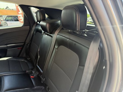 Certified 2025 Ford Escape SE image 19