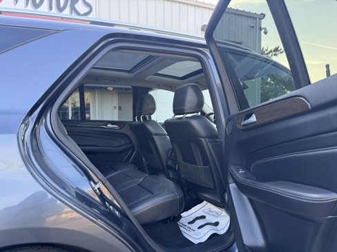 Used 2013 Mercedes-Benz ML 350 4MATIC image 28