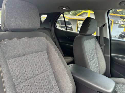 Used 2023 Chevrolet Equinox LT image 27