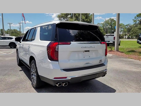 New 2025 GMC Yukon Denali w/ Denali Reserve Package image 19