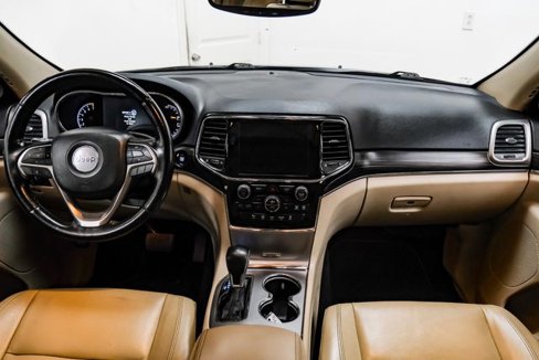 Used 2020 Jeep Grand Cherokee Limited image 19