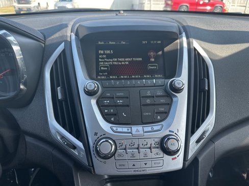 Used 2015 GMC Terrain SLE image 15