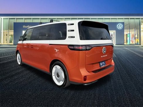Used 2025 Volkswagen ID. Buzz 1st Edition image 6
