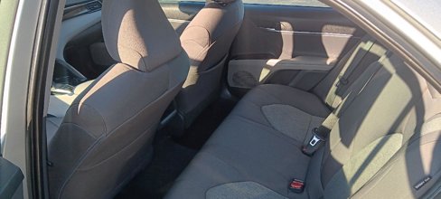 Used 2019 Toyota Camry LE image 6
