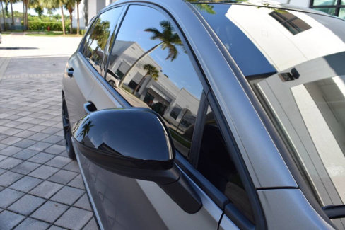 Used 2024 Volkswagen Golf R image 33