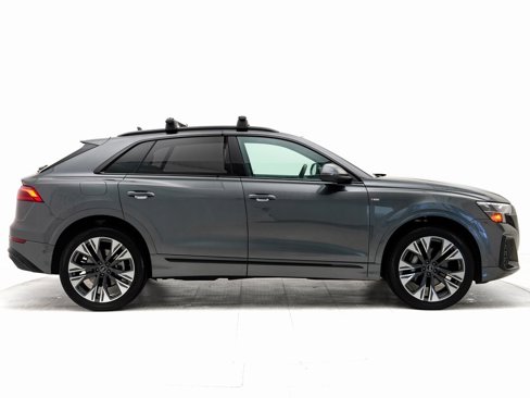 Certified 2025 Audi Q8 Premium Plus image 2