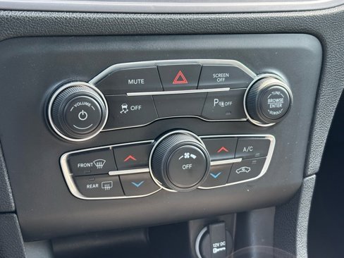 Used 2023 Dodge Charger SXT image 16