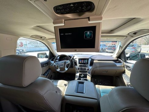 Used 2019 GMC Yukon XL SLT w/ Open Road Package image 28