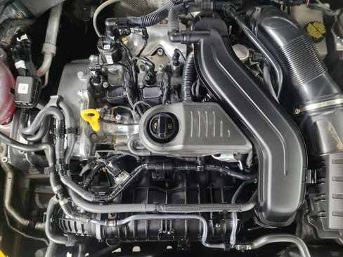 Used 2024 Volkswagen Jetta SE image 30