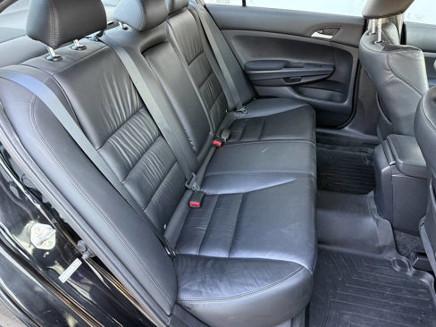 Used 2011 Honda Accord SE image 13